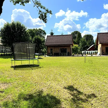 Wodny Zakatek 펜션 Zyndaki