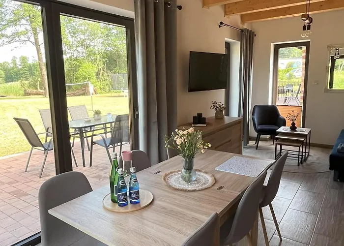 Wodny Zakatek Дом отдыха Zyndaki